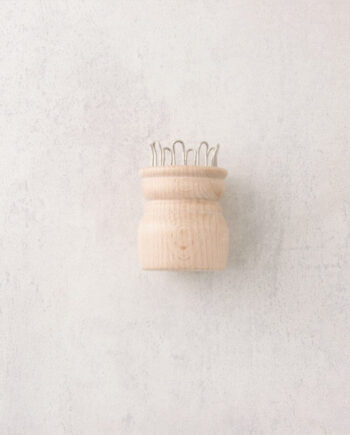 Wooden spoolknitter 8-stitcher, 6 cm high