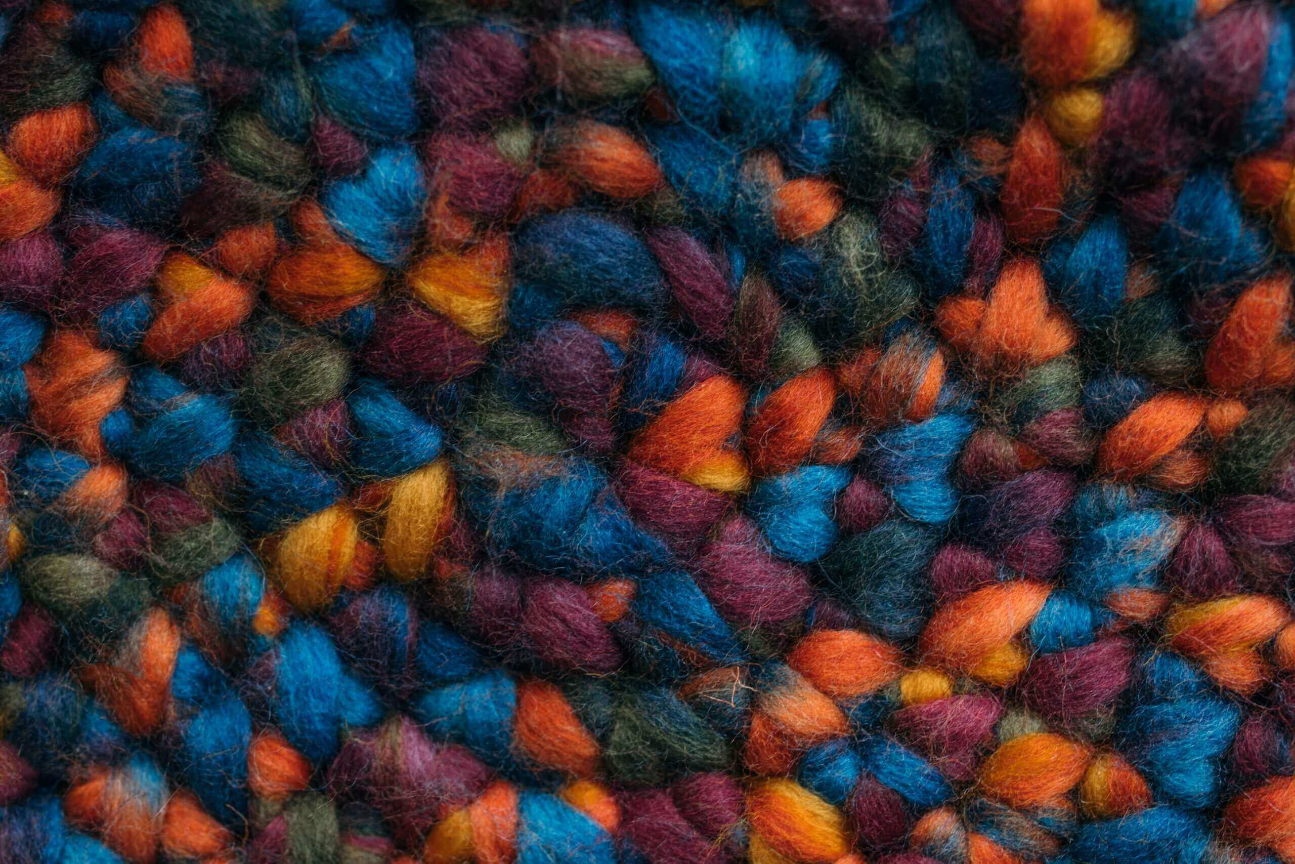 Space & Rainbow Wool - orange-dark red-purple