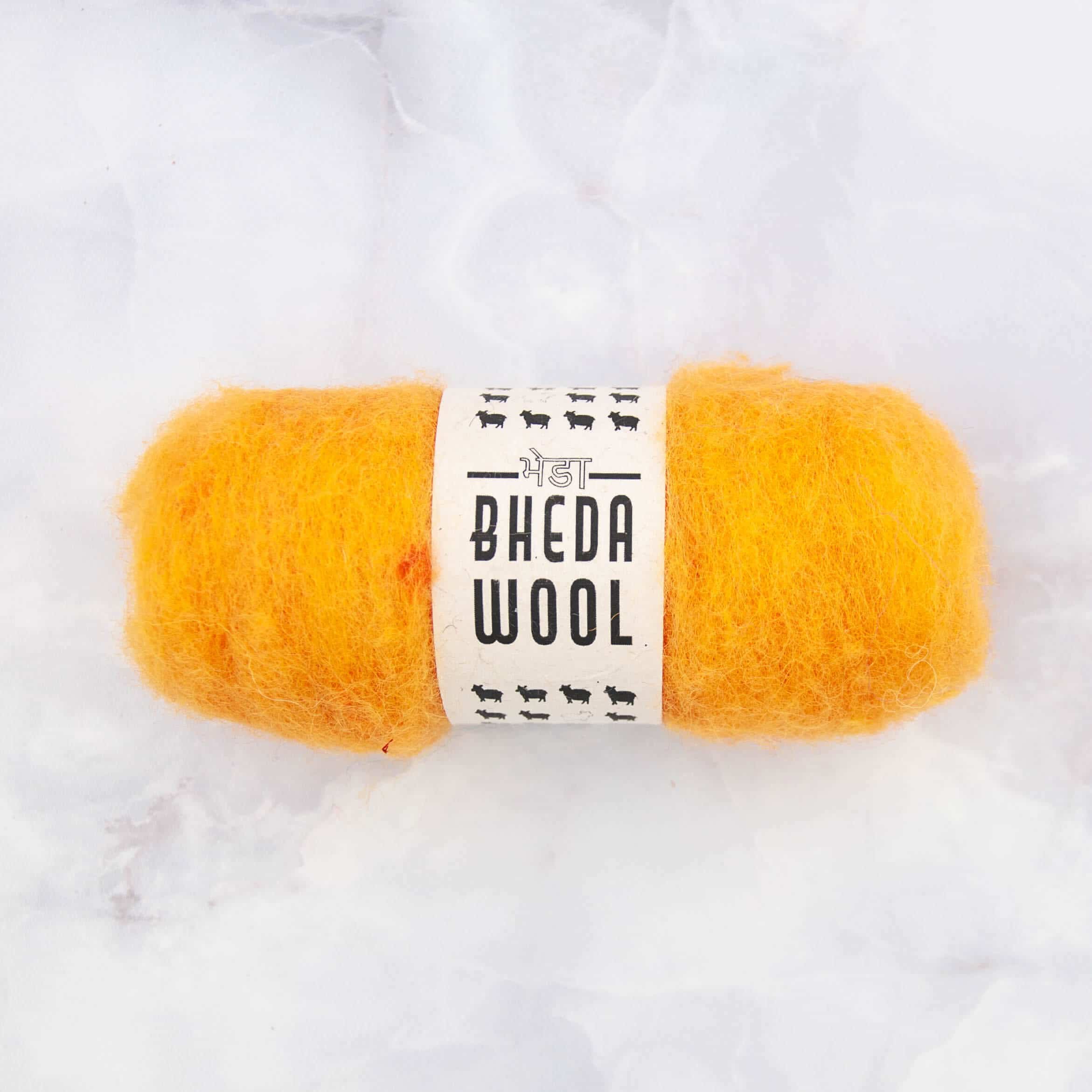 Bhedawool - Cardfleece - ball of 25 gram - sun yellow