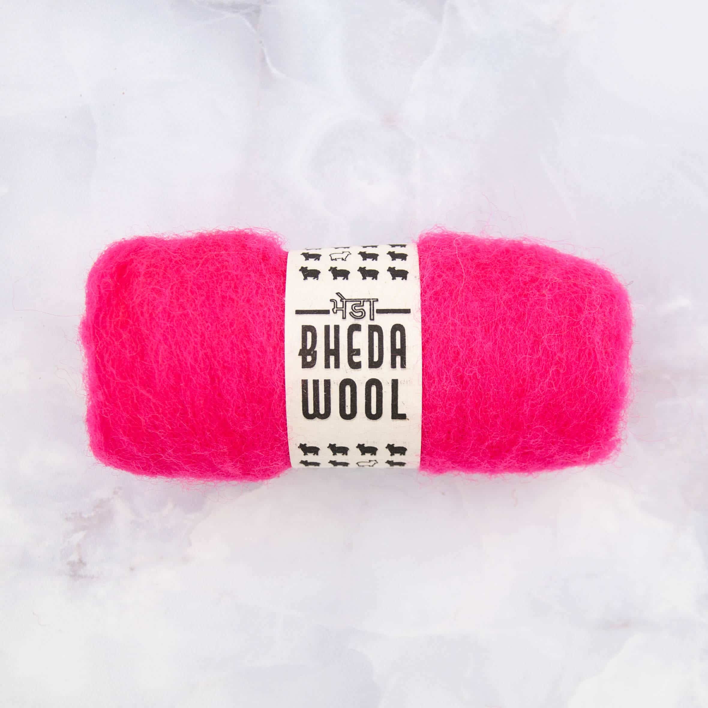 Bhedawool - Cardfleece - ball of 25 gram - strong pink