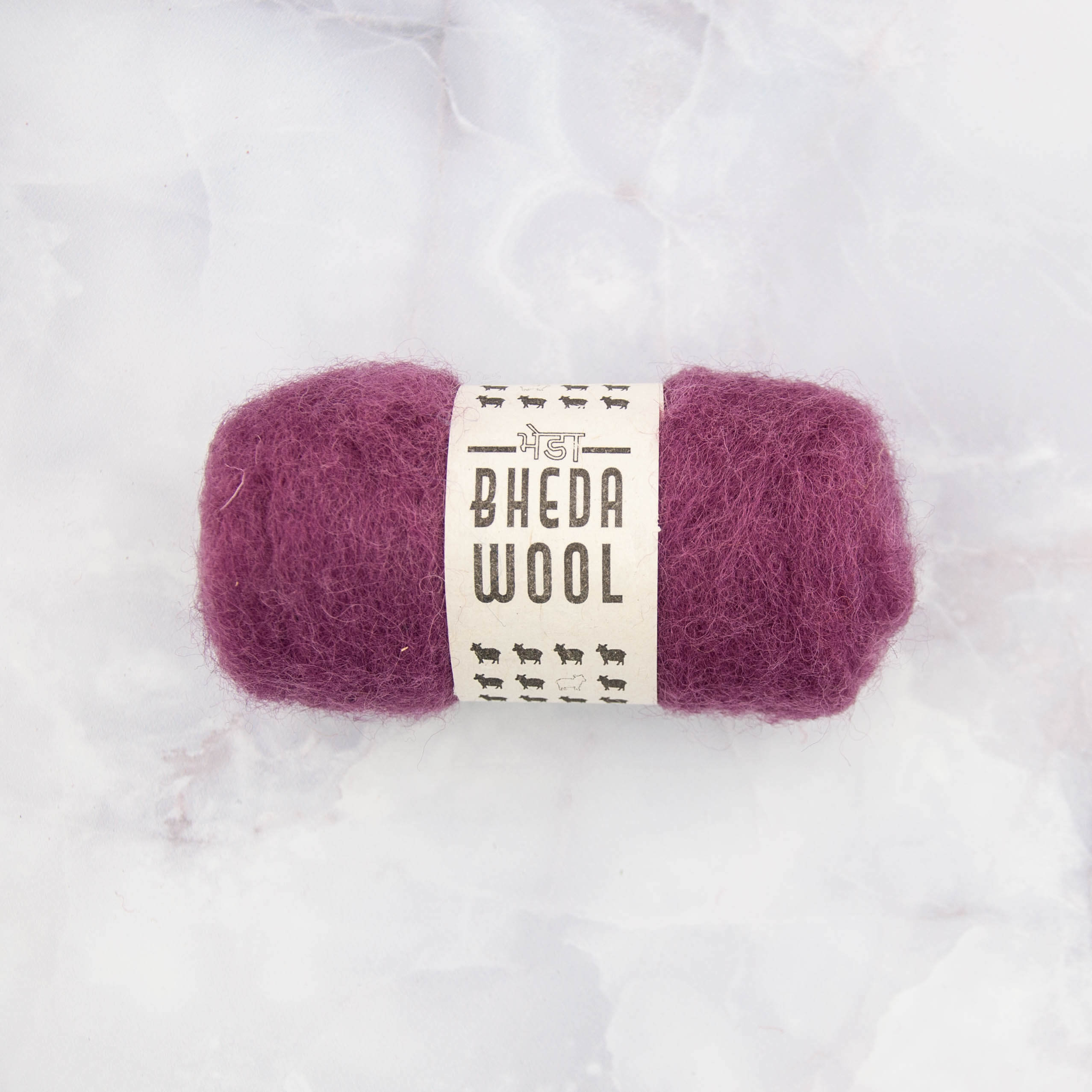 Bhedawool - Cardfleece - ball of 25 gram - magenta