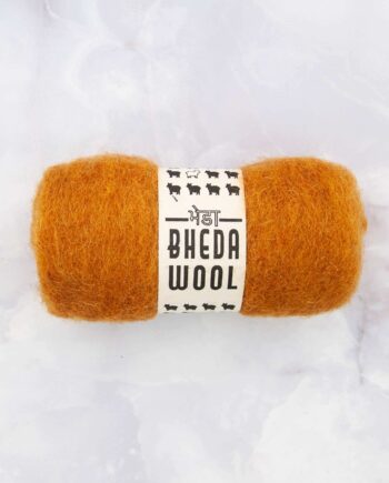 Bhedawool - Cardfleece - ball of 25 gram - ocher