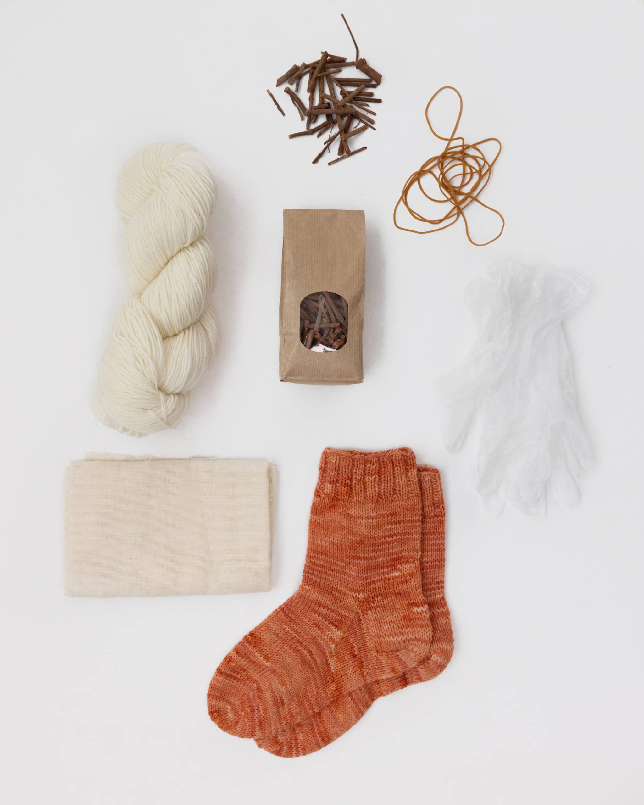 Oogst - Verf je eigen 'Sokken'Wol maakpakket - Meekrap