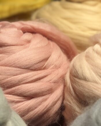 Bulk/Bump - European Merino Wool Roving